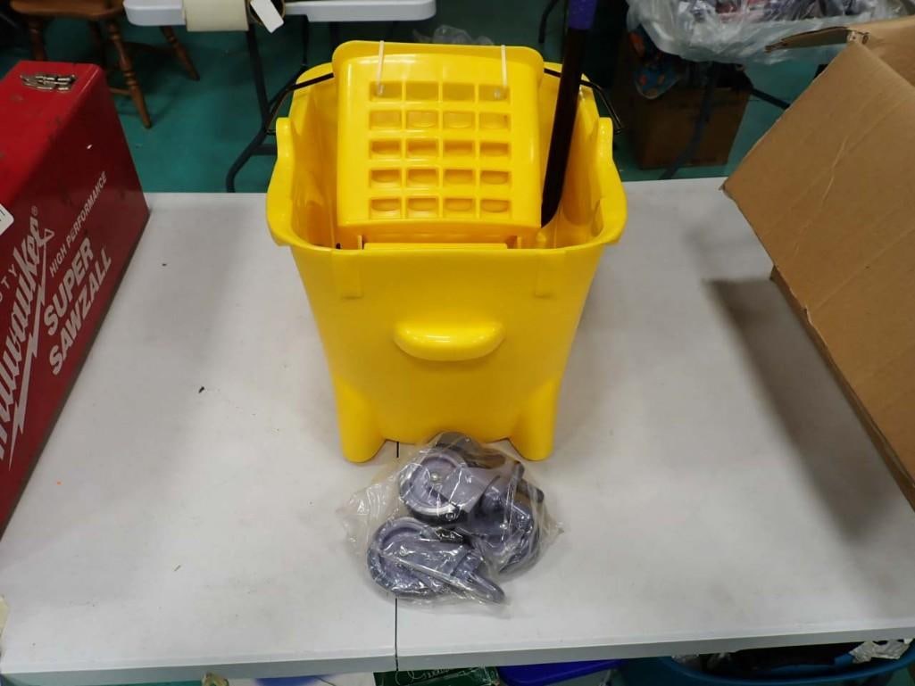 New Industrial Mop Bucket with Casters (1 of 3)