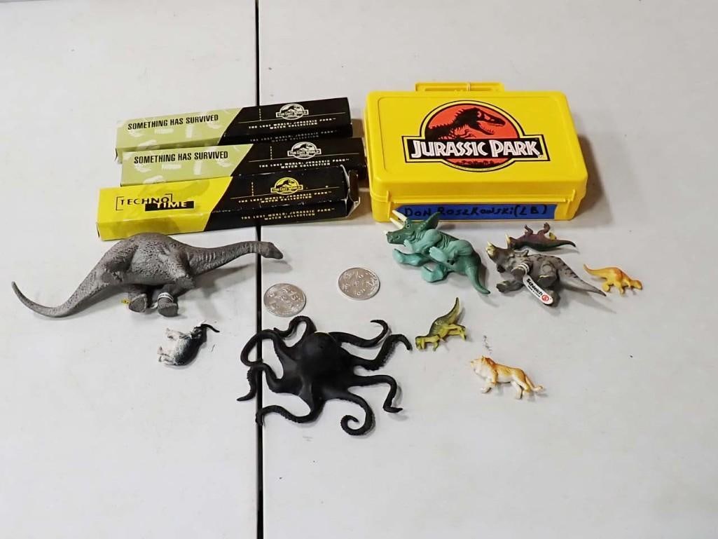 Lot of Jurassic Park Items and Small Dinosaur Toys (1 of 3)