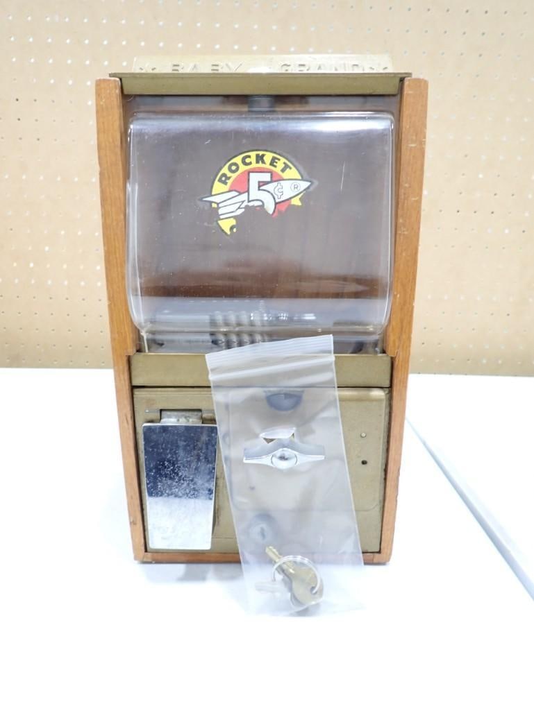 Vintage Baby Grand Rocket Gumball / Vending Machine with key (1 of 4)