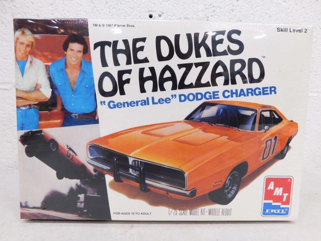 Sealed The Dukes of Hazzard General Lee Dodge Charger AMT ERTL 1/25 Scale Model Kit (1 of 4)