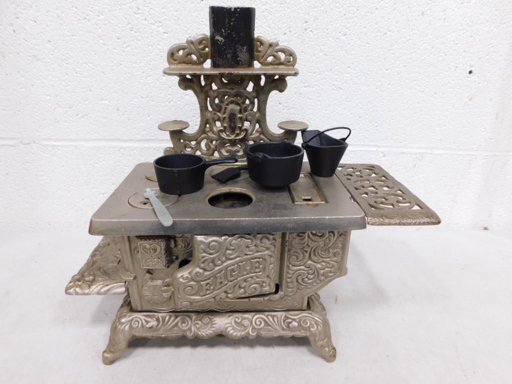 Vintage Eagle Cast Iron Toy Stove with Mini Pots and Pans (1 of 5)