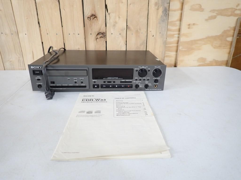 Sony CDR-W33 CD Recorder (1 of 5)