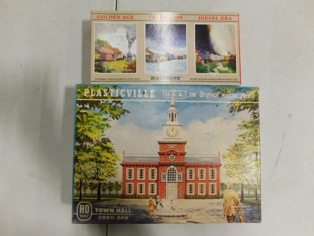 Plasticville HO Scale Town Hall 2950-249 and Walthers Train Car Model Kits (1 of 2)