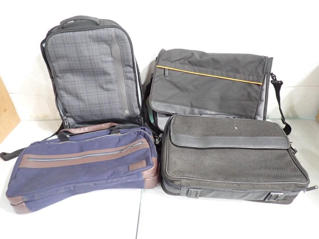 New with Tags Backpack and 3 Computer Bags (1 of 18)
