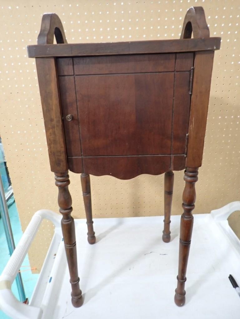 Small Side Table with Storage: mall Side Table with Storage