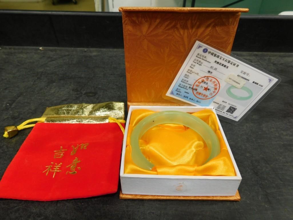 Natural Quartz Jade Bangle Bracelet (1 of 6)