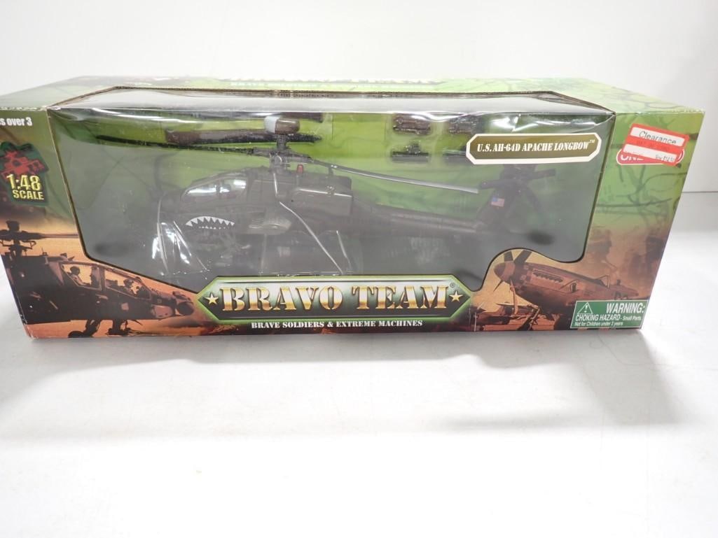 Bravo Team US AH-64D Apache Longbow 1:48 Scale Model Helicopter in Original Box (1 of 6)