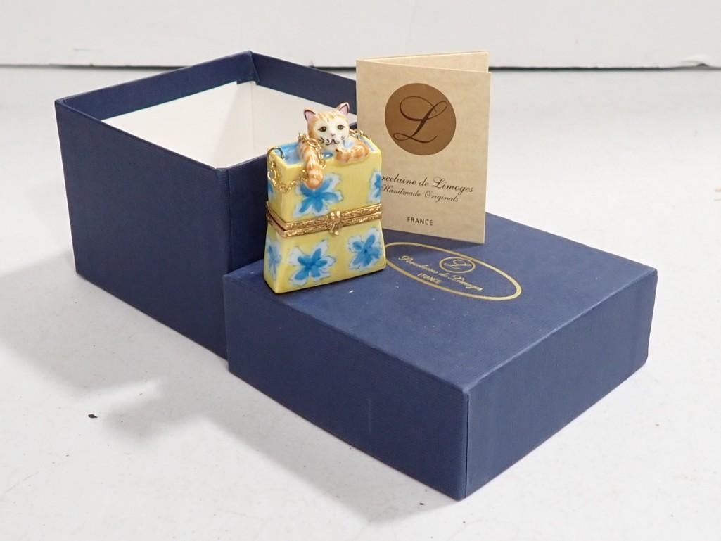 Limoges Cat in a Shopping Bag Artoria Porcelain Trinket Box with Original Box: Limoges Cat in a Shopping Bag Artoria Porcelain Trinket Box with Original Box Made in France