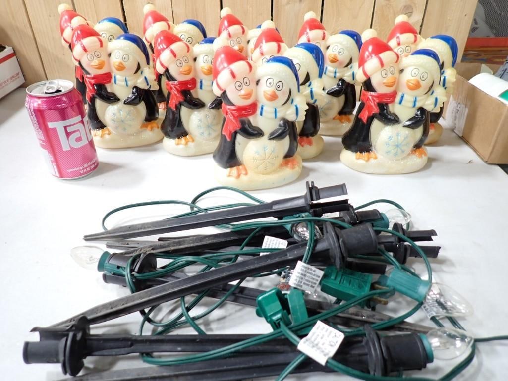 Vintage Plastic Blow Mold Penguin Christmas Decorations / Lights (1 of 6)
