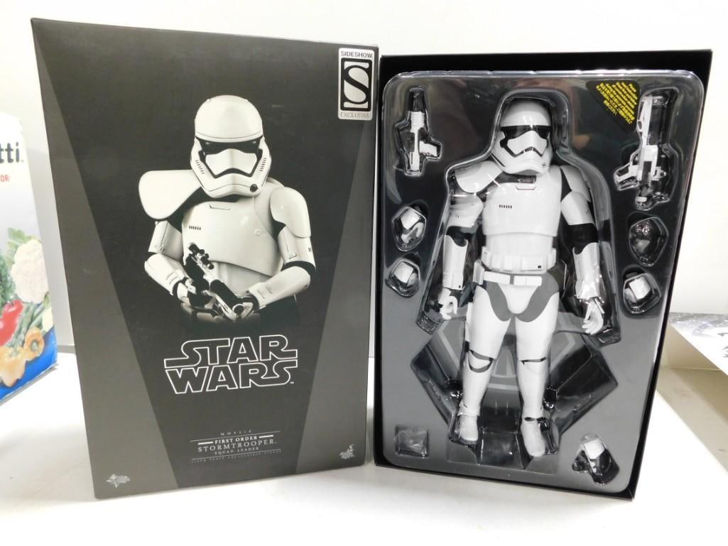 Sideshow Exclusive Star Wars STormtrooper First Order Movie Masterpiece Series (1 of 5)