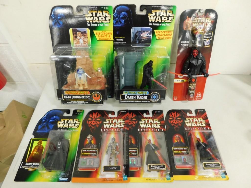 7 Star Wars Action Figures New in Package (1 of 5)
