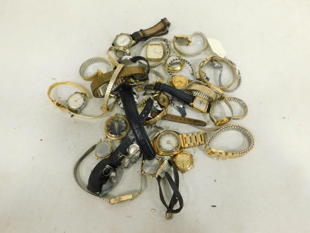 Lot of assorted Timex Watches: Lot of assorted Timex Watches