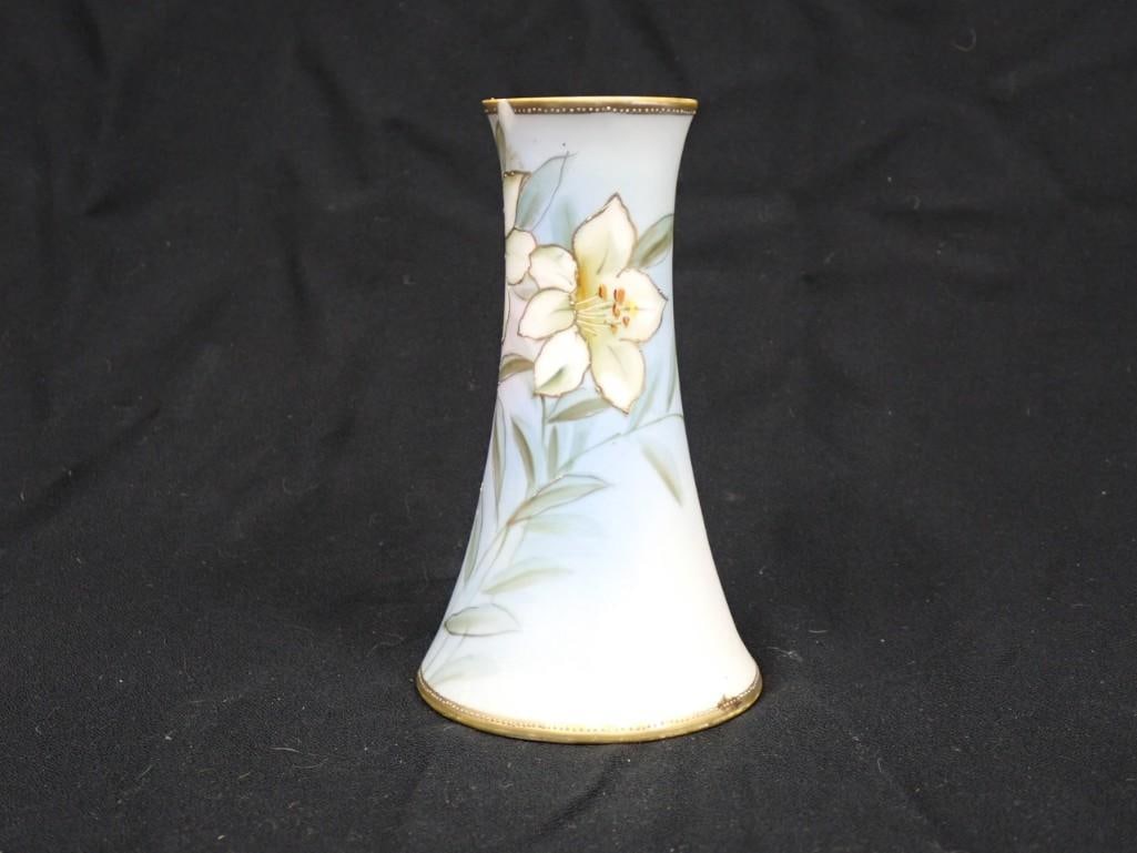 Vintage Nippon Bud Vase with Cherry Blossom Flowers design: Vintage Japan / Nippon Bud Vase with Cherry Blossom Flowers design - see all pictures - there is a chip