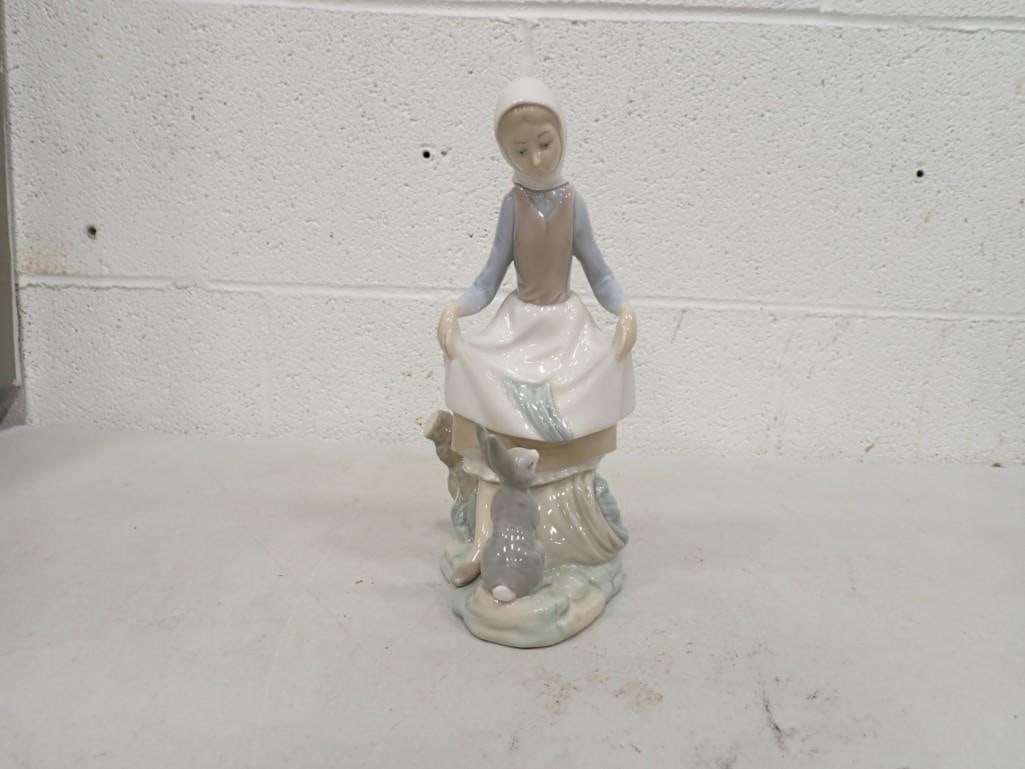 Lladro Figurine - Rabbit Food Girl: Lladro Figurine - Rabbit Food Girl