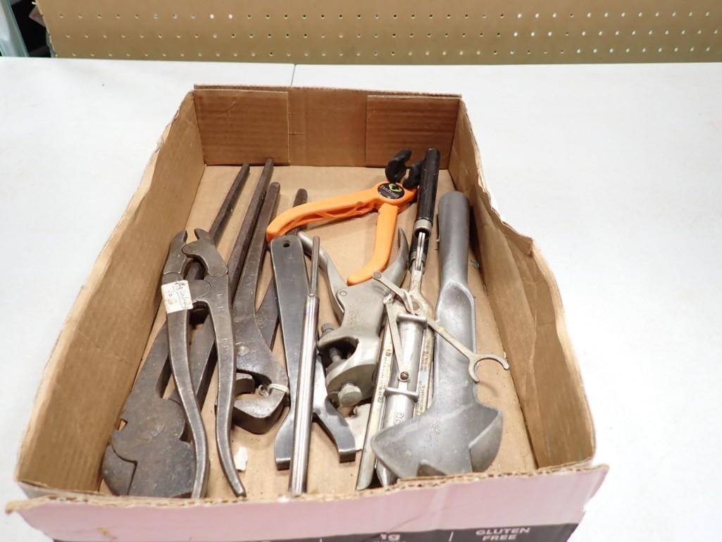 Tool Lot including assorted pliers, etc. (1 of 4)