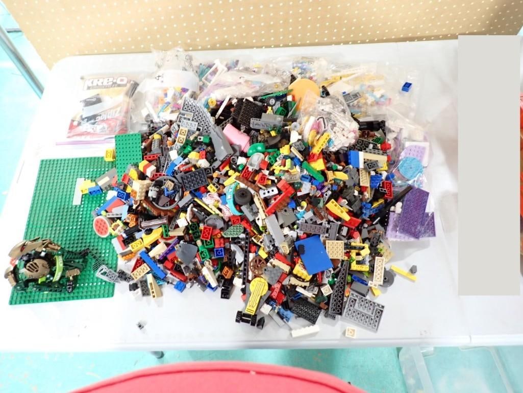 Huge Lego Lot - lots of different pieces - may include non Lego pieces as well, (1 of 5)