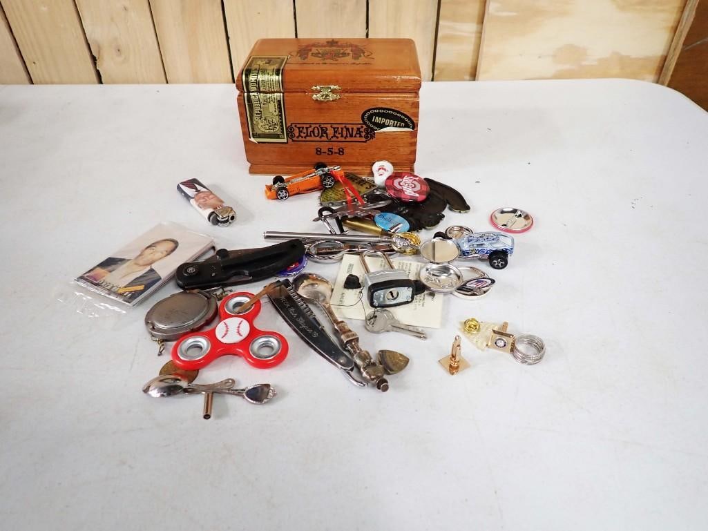 Lot of Smalls in a Wood Cigar Box incl Knife, opener, OJ Simpson Card Set, Etc (1 of 4)