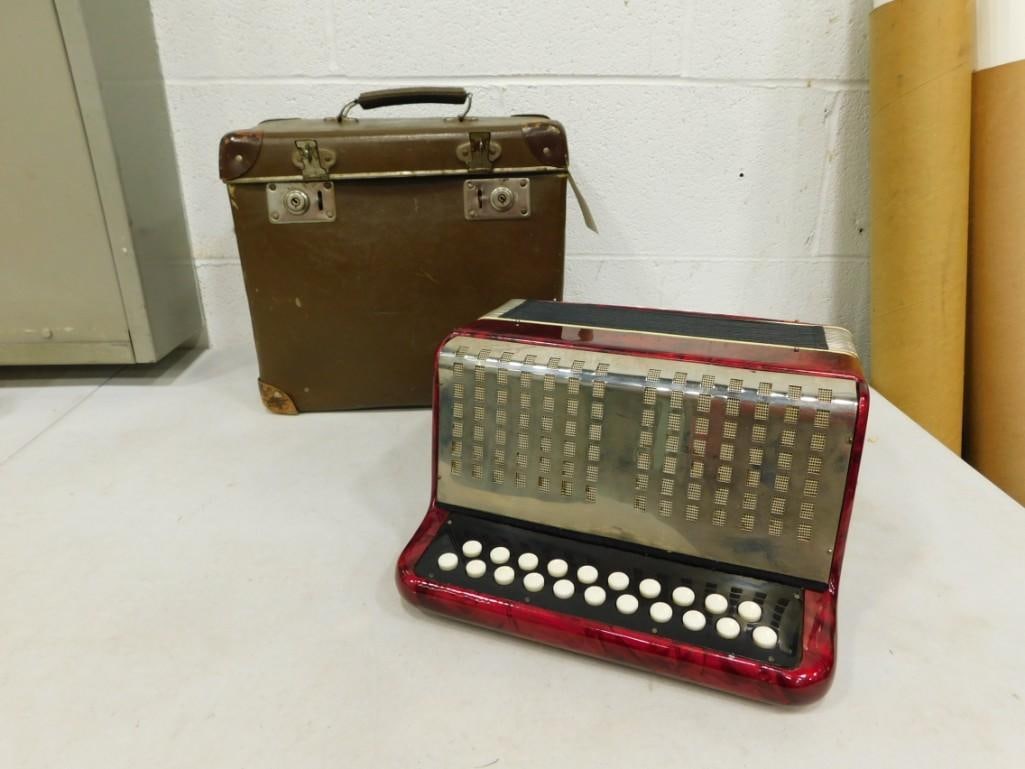 Button Accordion Made in Germany with Case (1 of 5)