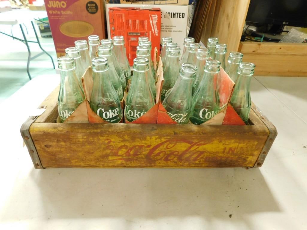 Vintage Coca Cola Wood Crate with Bottles (1 of 4)
