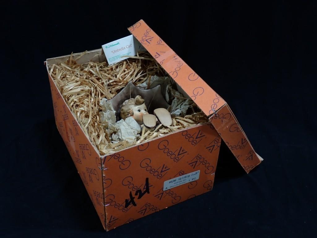 Goebel Hummel Umbrella Girl Figurine 152/B/O in Original Box: Vintage Goebel Hummel Umbrella Girl 152/B/O Figurine in Original Box