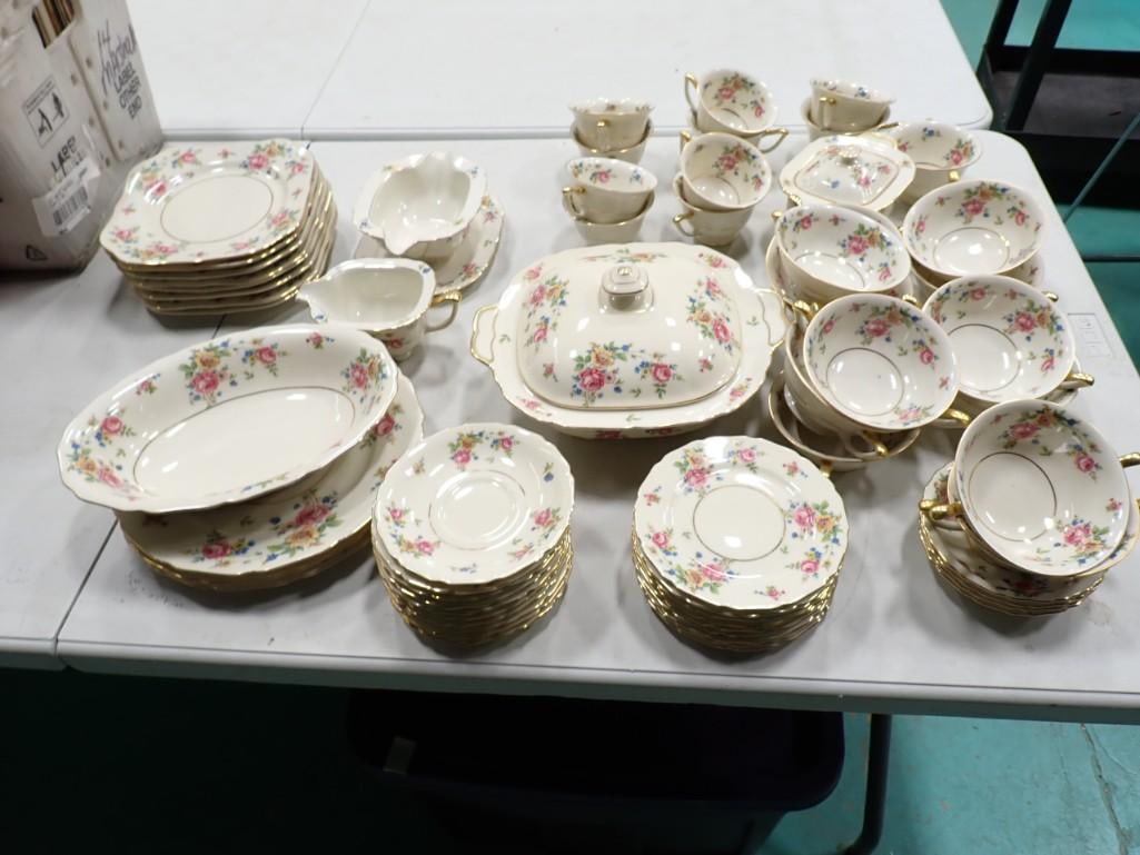 Lot of Thomas Bavaria China incl Covered Dish, Small Plates, Sups, Saucers, Bowl, etc (1 of 10)
