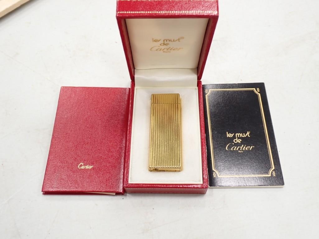 Vintage Cartier Lighter with Case and original booklet (1 of 12)