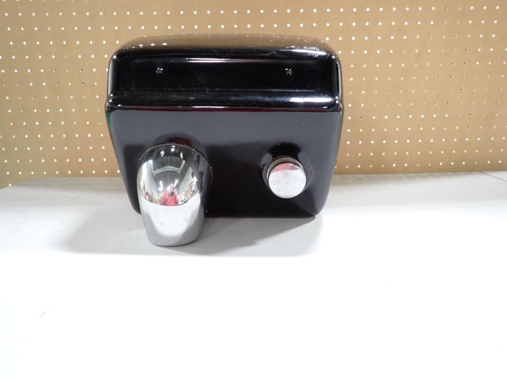Vintage World Air Dryer Hand Dryer in Black - Untested: Vintage World Air Dryer Hand Dryer in Black - Untested