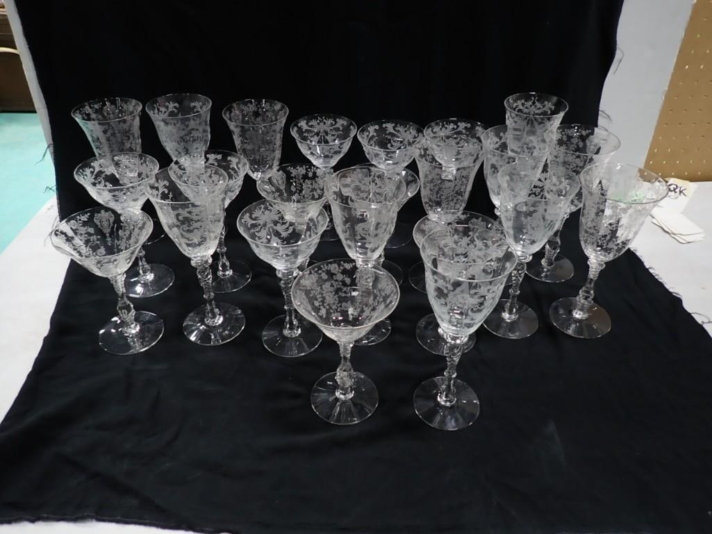 Lot of 23 Etched Glass Wine and Drink Glasses: Lot of 23 Etched Glass Wine and Drink Glasses - drinks taste better in etched glasses!