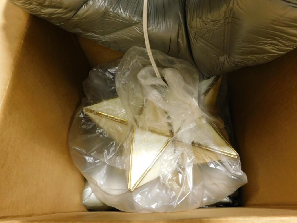 Stained Glass Star Lamp or Light New in Open Box (1 of 3)