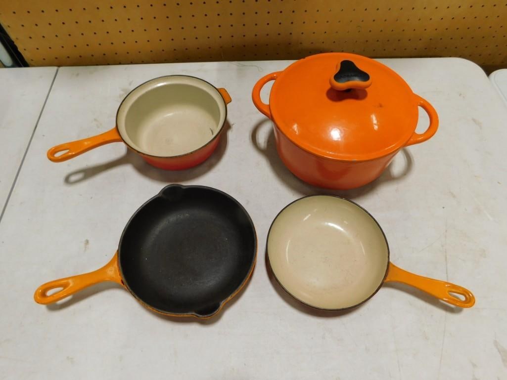 Le Creuset Sauce Pan, Le Creuset Skillet, Rachel Ray Dutch Oven, 1 Unmarked Skillet (1 of 6)