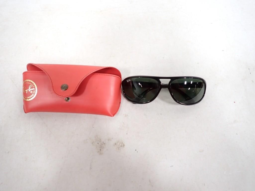 Pair of Rayban Sunglasses with Case (1 of 5)