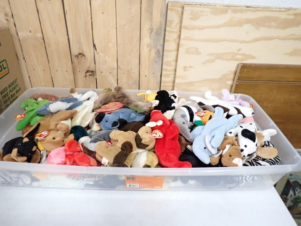 Lot of Beanie Babies, etc , Most with Tags: Lot of Beanie Babies , etc , Most with Tags