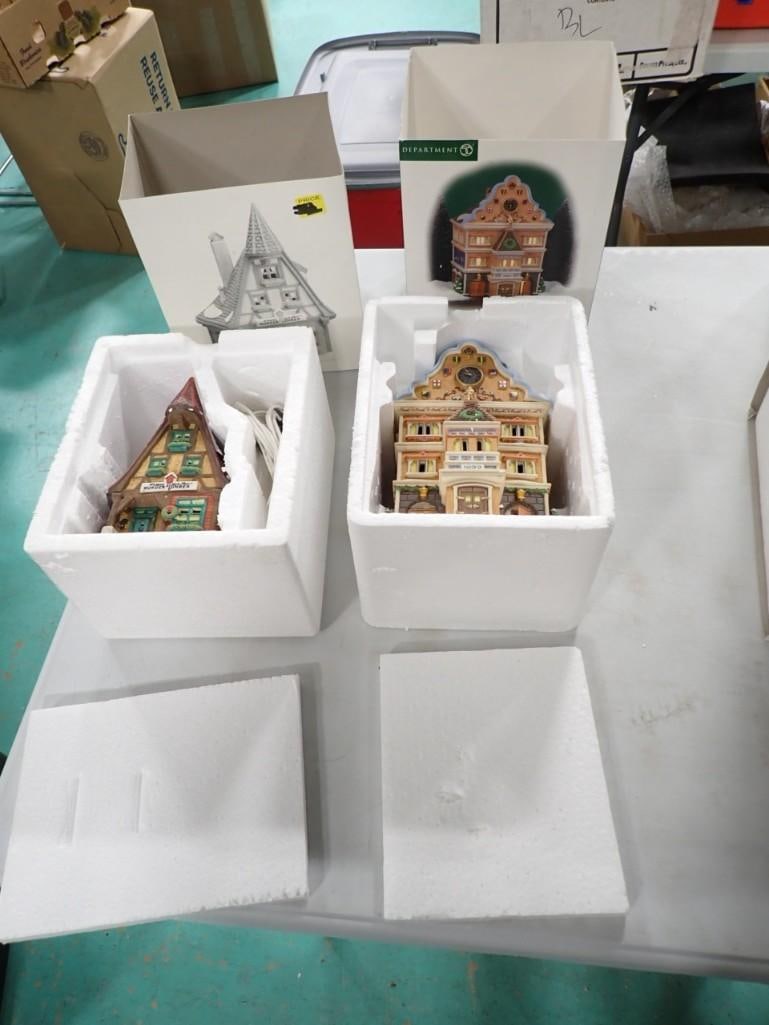 Dept 56 Alpine Village Series Rathaus Neudorf and Kukuck Uhren (1 of 6)
