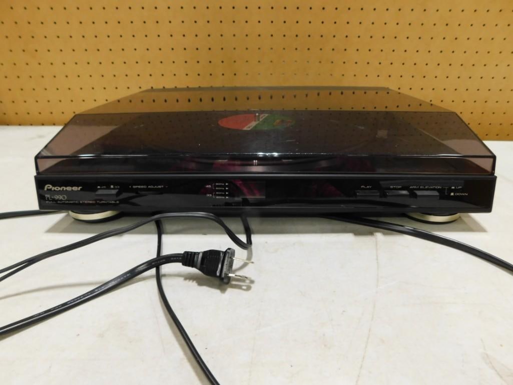 Pioneer PL-990 Full Automatic Stereo Records Turntable Works (1 of 8)
