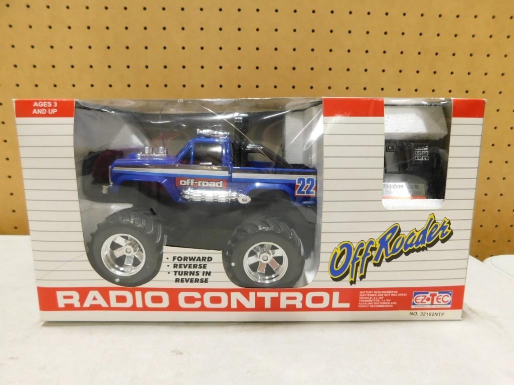 RC Off Road Monster Truck Toy New in Box (1 of 4)