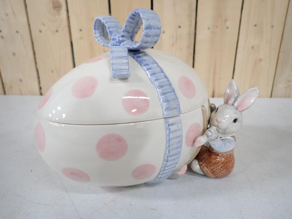 Fitz & Floyd Ceramic Easter Egg Bowl with bunny (1 of 7)