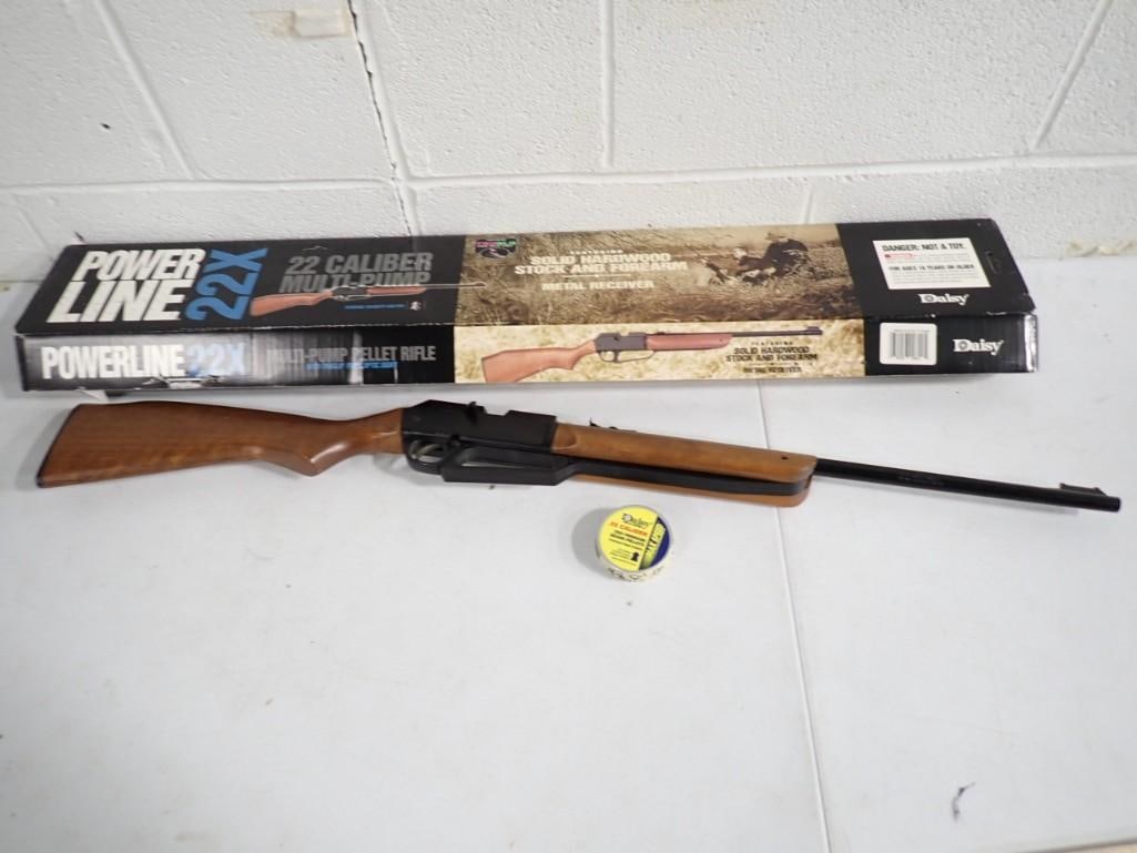 Daisy Power Line 22X Multi-Pump BB Gun with original Box: Daisy Power Line 22X Multi-Pump BB Gun with original Box