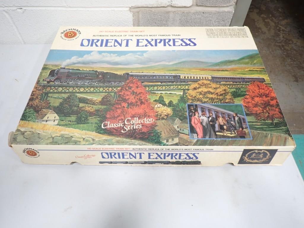 Bachmann Orient Express HO Scale Train Set with Original Box (1 of 7)