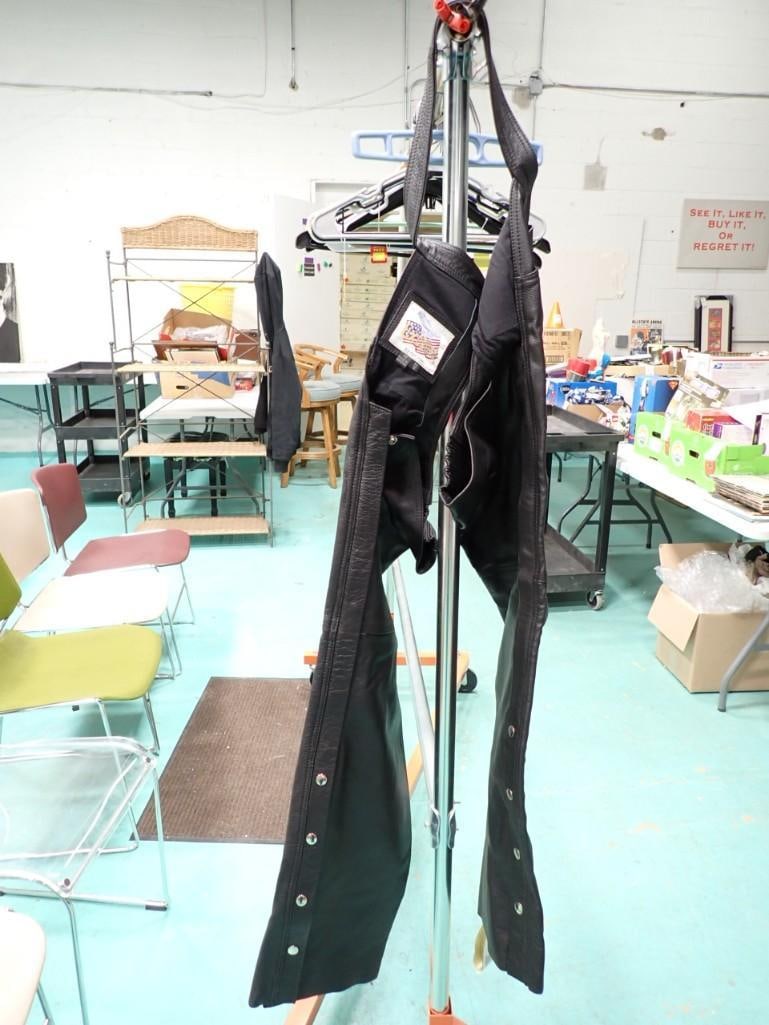 New with Tag Excelled Leather Chaps - size 36 (1 of 5)