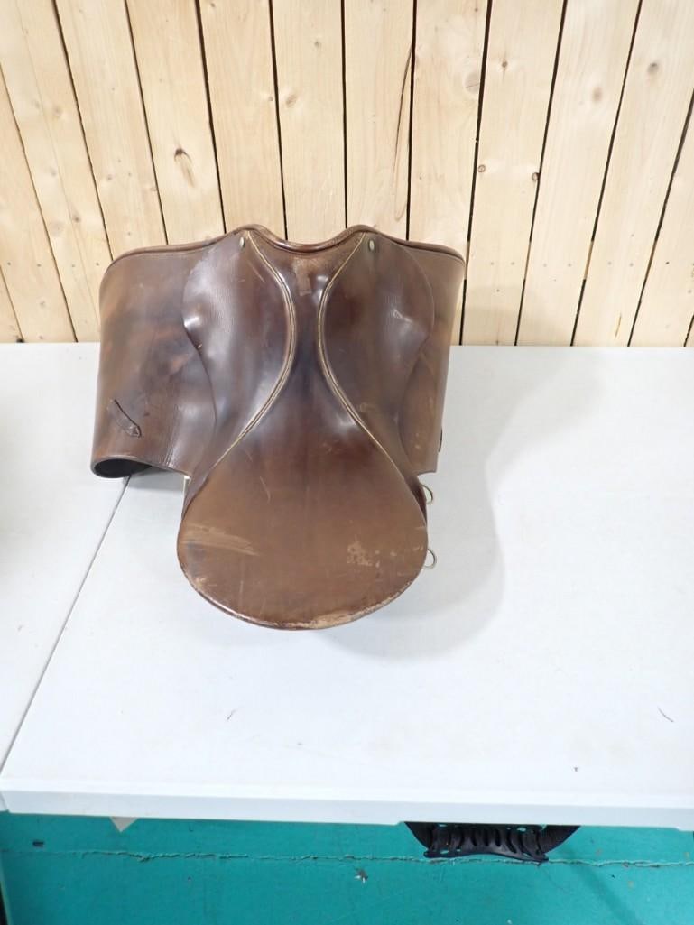 Leather Saddle Courbette Saddlery Co Inc (1 of 9)