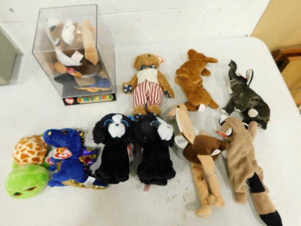 9 Beanie Babies with Tags, 4 Beanie Boos with Bags, 1 Beanie Babies Display: 9 Beanie Babies with Tags, 4 Beanie Boos with Bags, 1 Beanie Babies Display