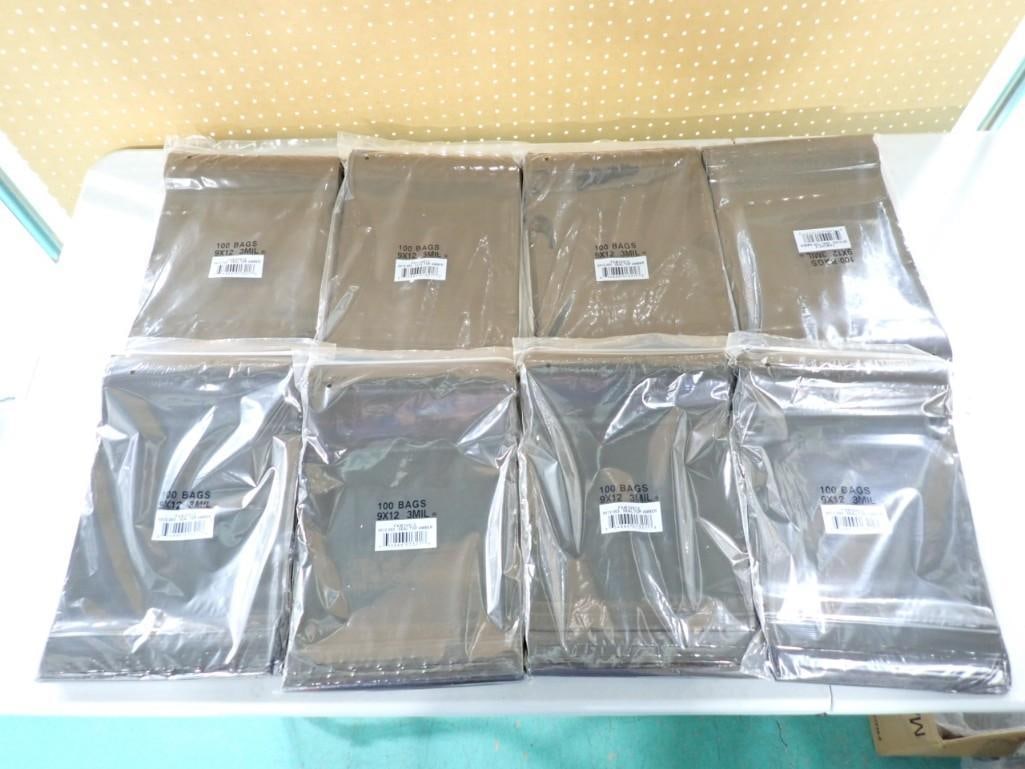 Approx 800 Plastic Bags 9" x 12": Approx 800 Plastic Bags 9" x 12"