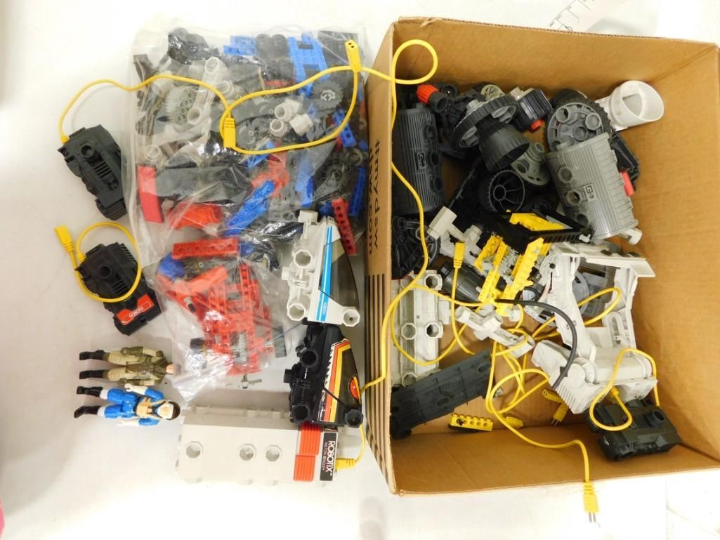 Vtg 1984 Robotix Motorized Building Toy Pieces/Parts Set Huge Lot (1 of 6)