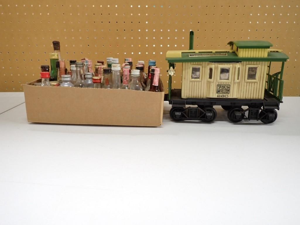 Jim Beam Caboose Decanter and collection of mini liquor bottles (1 of 6)