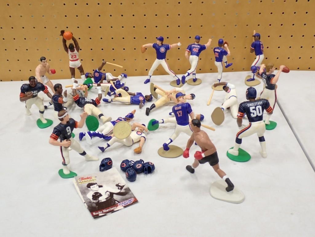 Assorted Starting Lineup Figures Lot (1 of 10)