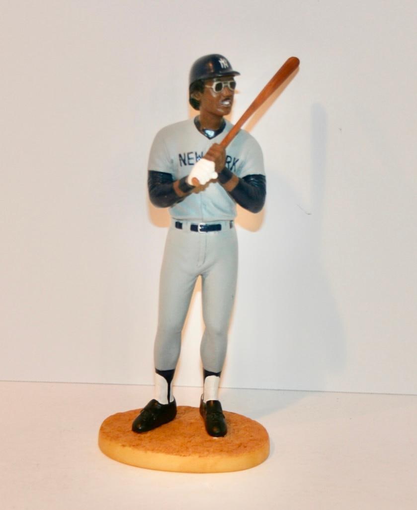 Reggie Jackson Hartland With Box: Reggie Jackson Hartland With Box