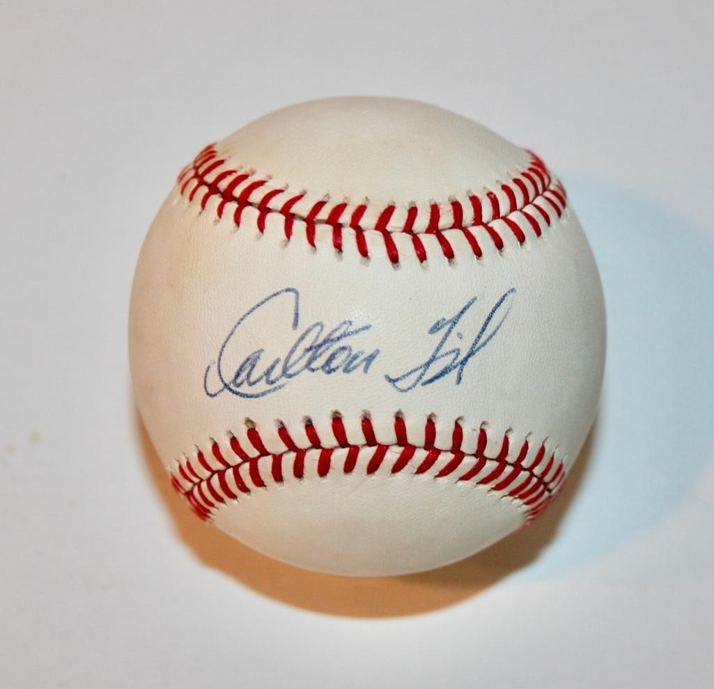 Carlton Fisk Signed Baseball (1 of 1)
