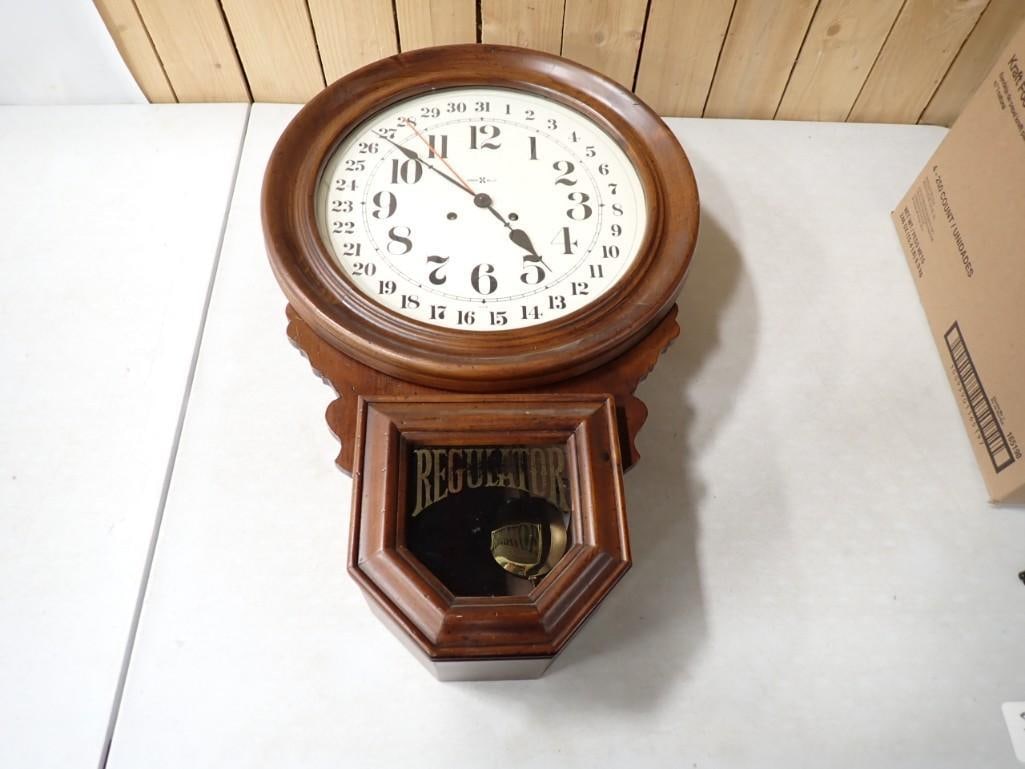 Vintage Regulatory Wind up Wall Clock: Vintage Regulatory Wind up Wall Clock