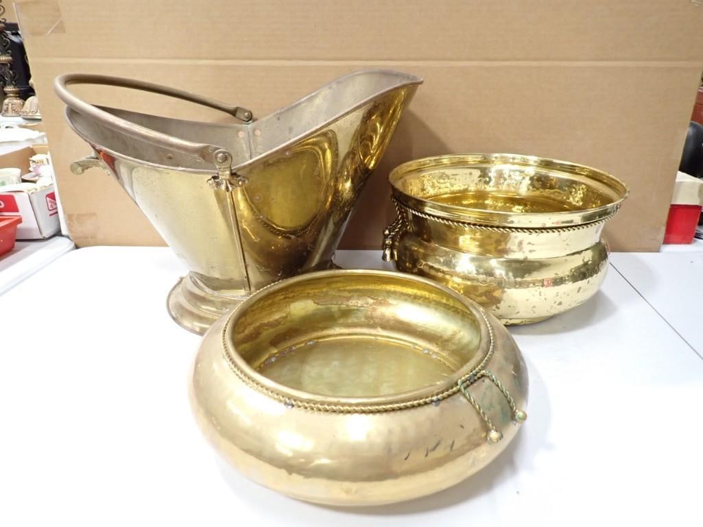 Brass Decor Lot: Brass Decor Lot