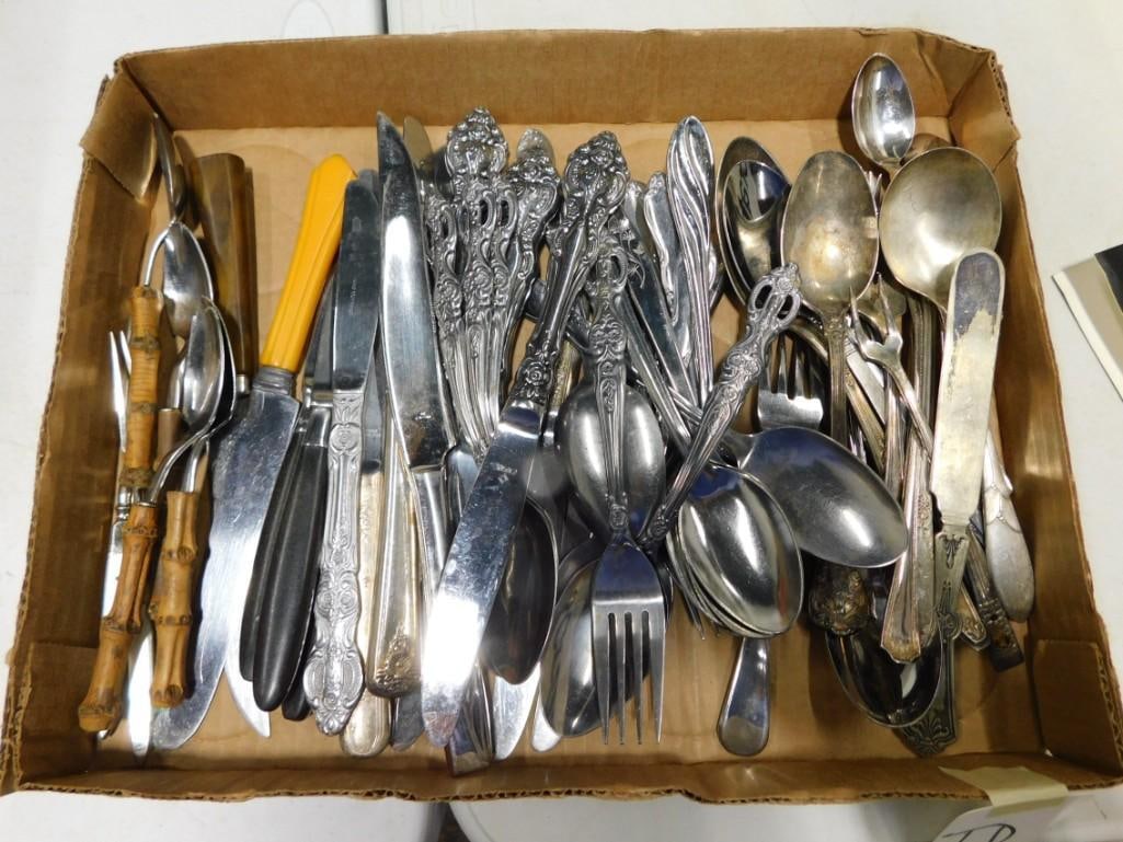 Vintage assorted flatware: Vintage assorted flatware